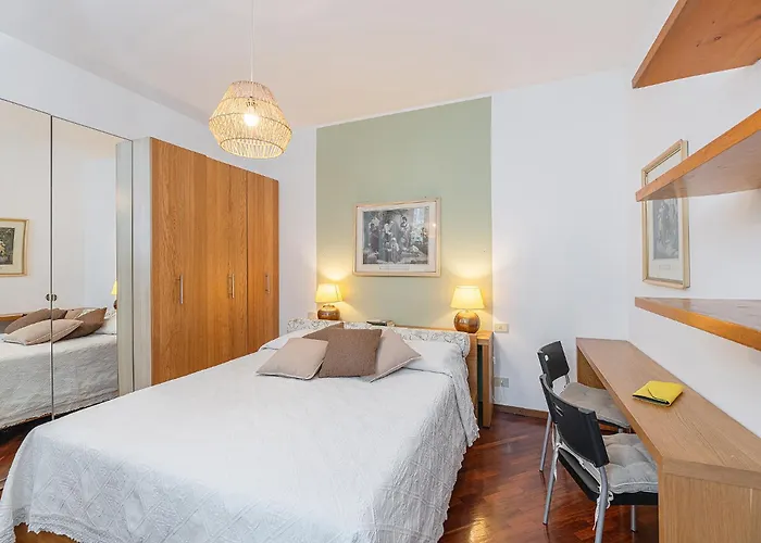 Ethnic-chic, A Due Passi Dal Duomo! * Milano