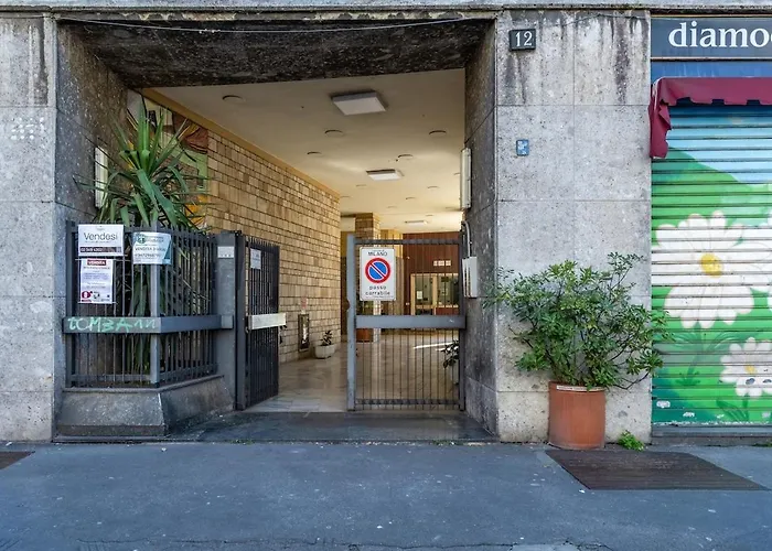 公寓 Bright Elegant Flat With Balcony, Portello *