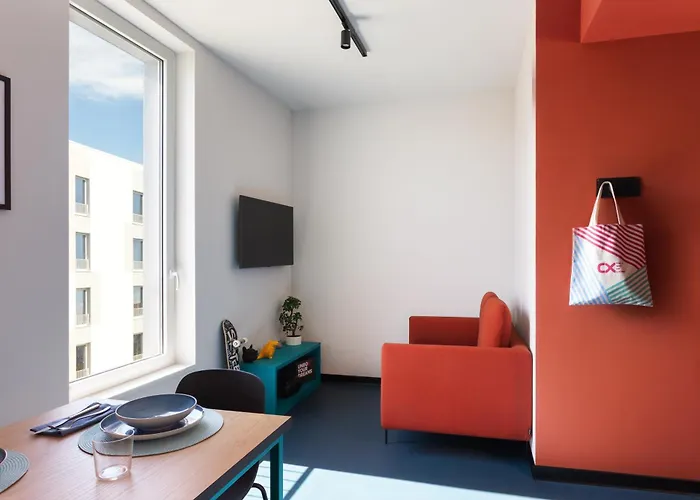 Cx Nom Hostel Milano