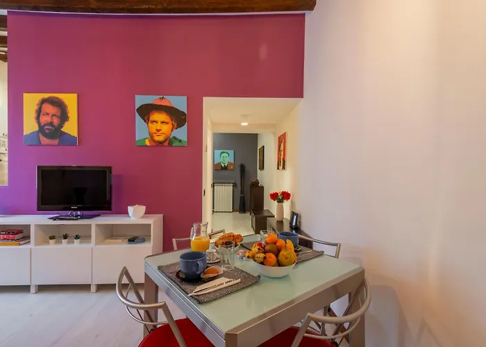 Lecco, 20 - In The Heart Of The Rainbow District Апартаменты *