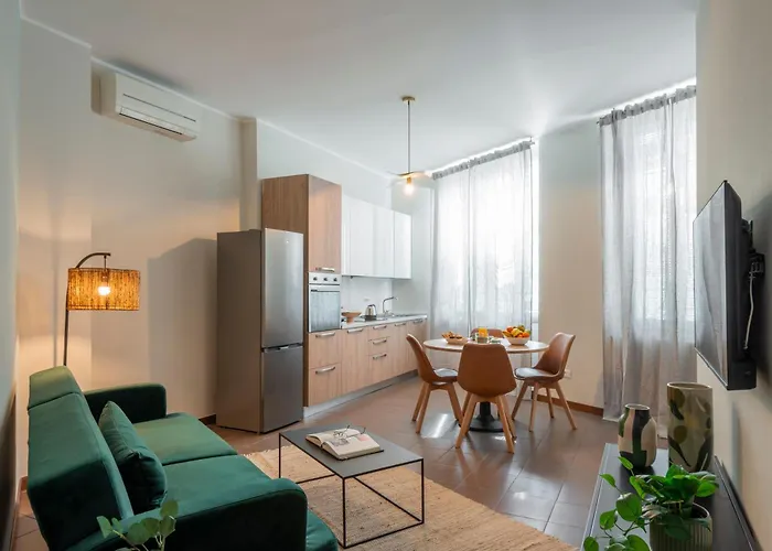 Bazzi, 49 - Bocconi *