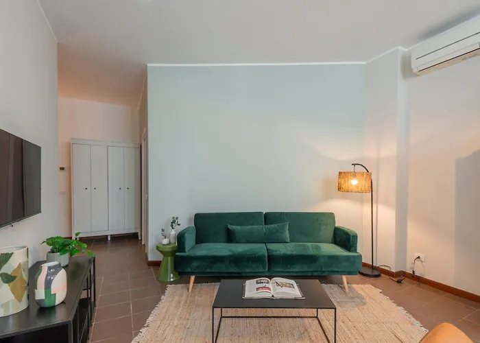 Bazzi, 49 - Bocconi * 밀라노