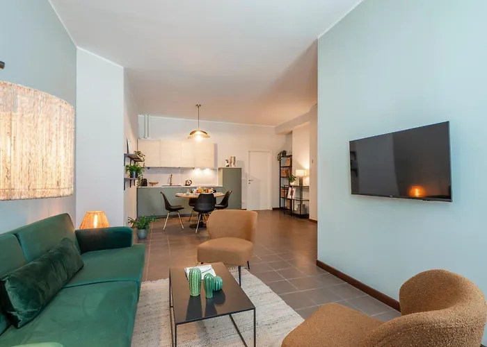 Bazzi, 49 - Bocconi *