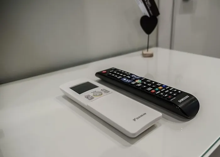 Konukevi Bed Linate 4*