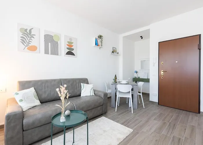 Апартаменты Luxury Navigli *