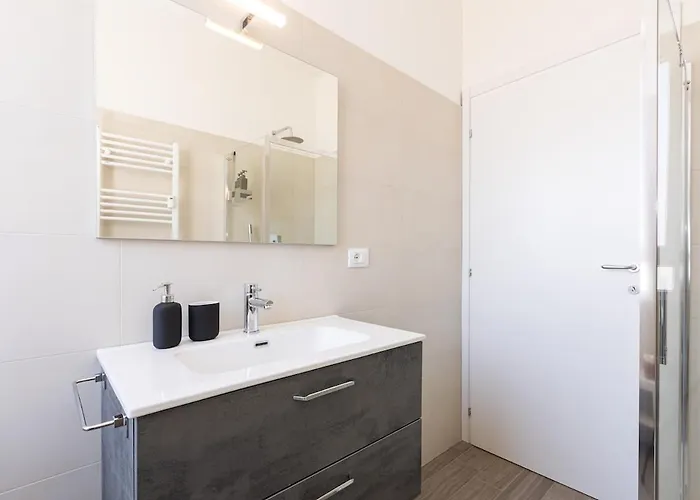Luxury Navigli Апартаменты *