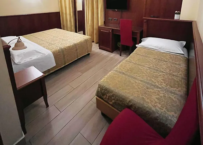 Valganna Hotel 3*
