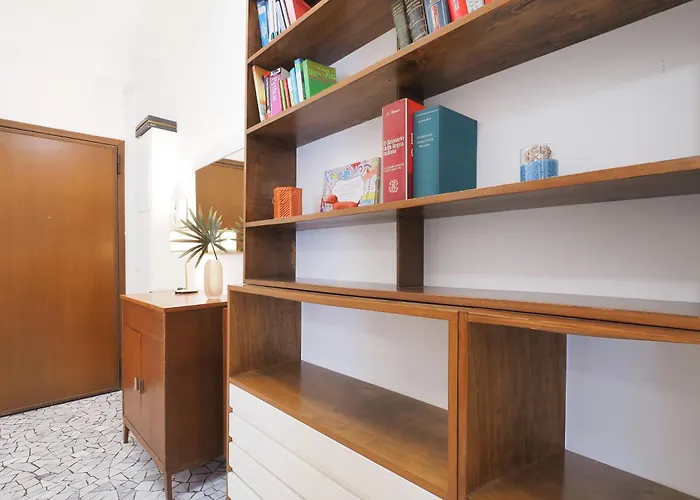 Appartamento Primopiano - Murani Milano