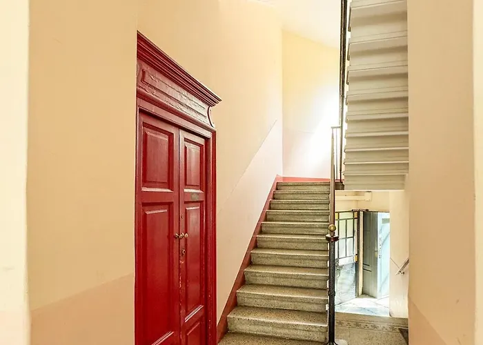 The Wish - Life - M1 Station Apartmán *