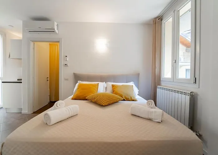 Chicstudio Sempione 5 Min * Milaan