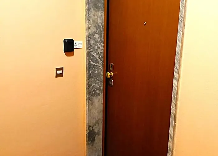 Joy Charming House *