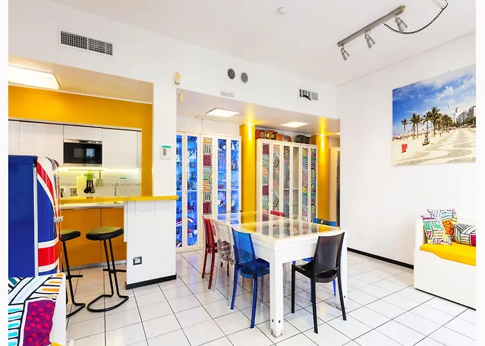 Prázdninový dům Stylish 8-bed Near Duomo Ideal For Groups Families With Terrace Garden Parking