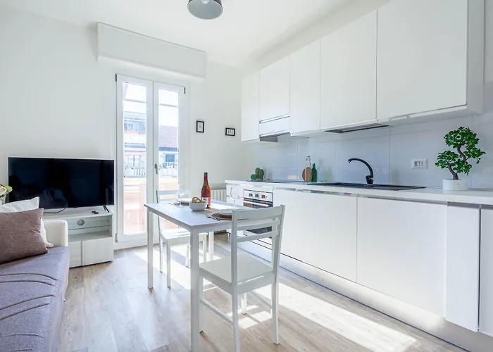 Joivy Sublime Flat With Balcony *