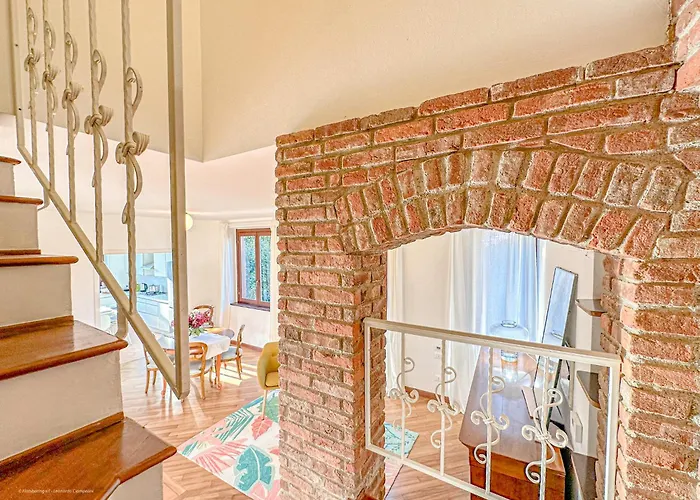 Villa Corelli - Parking And Exclusive Garden *