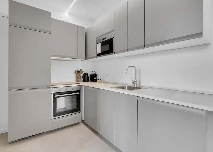 Cefalonia Garden With Terrace & Garage By Ndp Rent