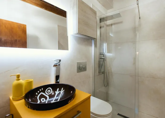 Cozy Apartment- Navigli