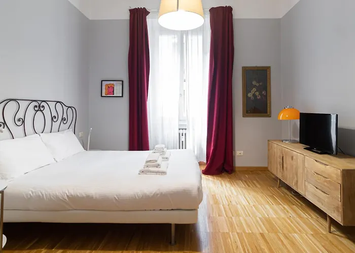 Italianway Comfort - Rosmini 13 D Milaan