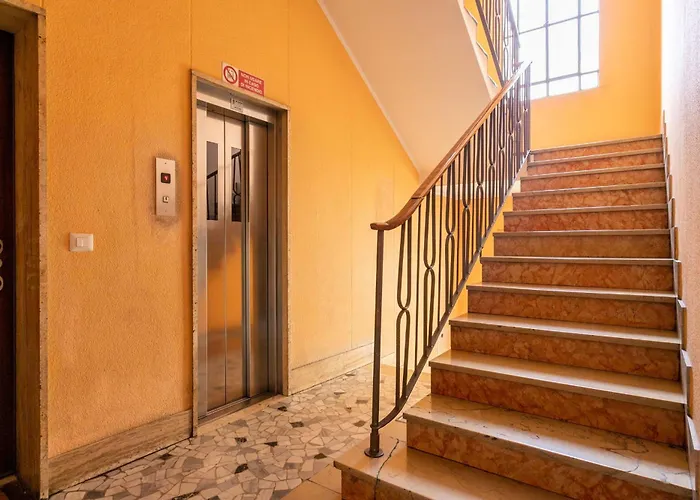 Tolstoj * מילאנו