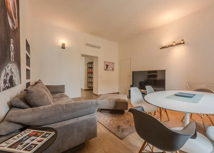 Lejlighed Easytopstay - Moscova Elegant *