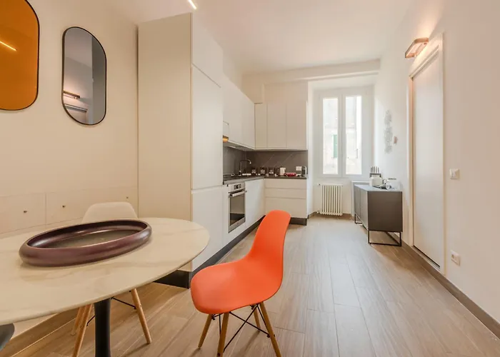Easytopstay - Moscova Elegant *