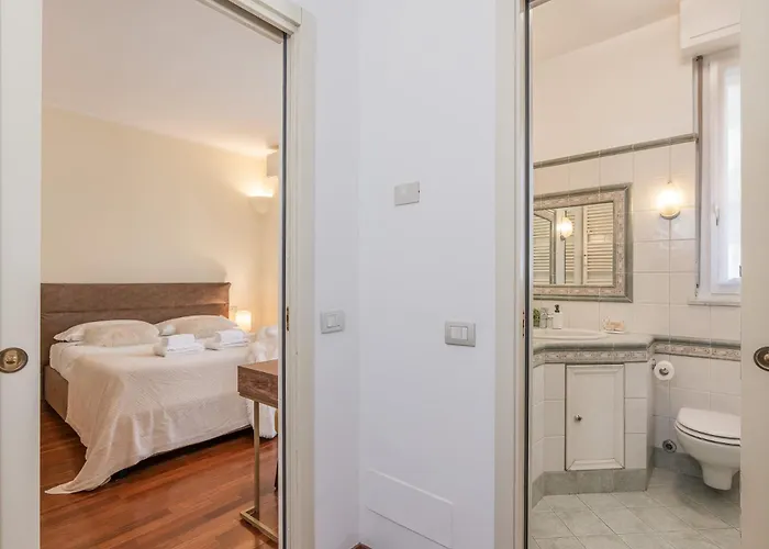 Flat In Center With Terrace, Near Garibaldi Fs Apartment *