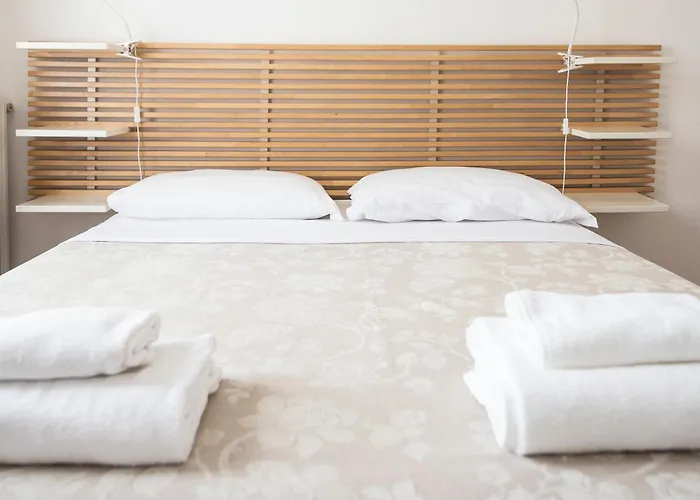 Just Urban - Bright 1br 5 Floor In The Center - Metro M2 And M4 Daire *