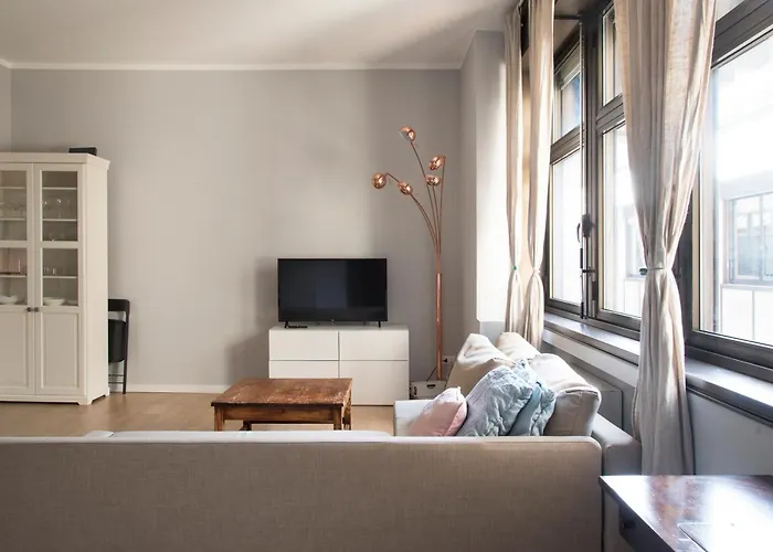 Apartamento Youhosty - De Angeli Milán
