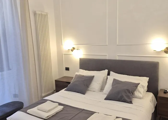 Casa Enea - Luxury House - Porta Romana - Duomo M3 شقة ميلان