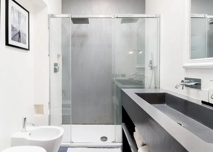 아파트 Welkhom Bocconi Loft 2bdr And 2bth *