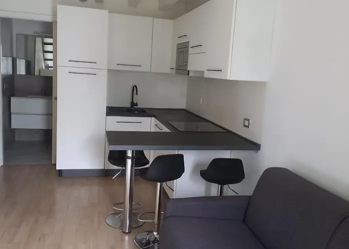 Bovisa Cosenz Village Con Giardino Lejlighed *