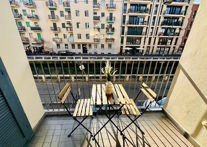 S29 Navigli - With Garage *