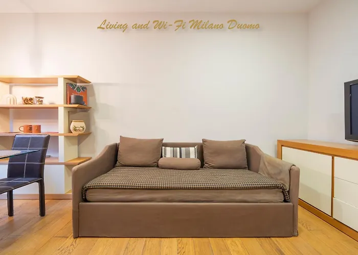 Sofisticata Esclusiva - Autentica * Milan