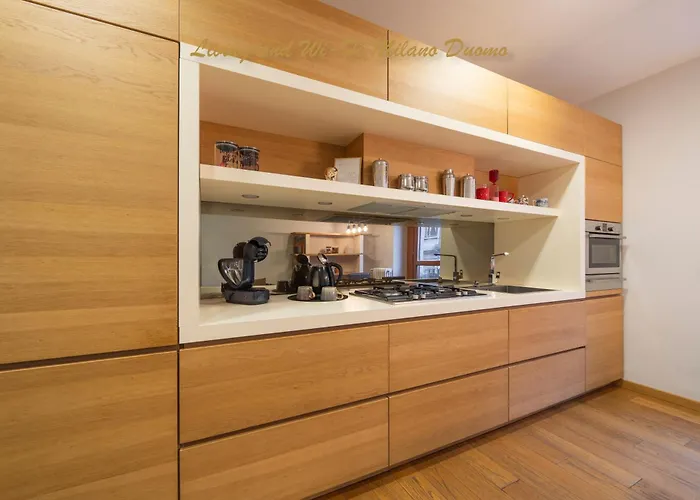 Sofisticata Esclusiva - Autentica * Milan