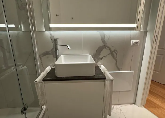 Apartment Luxury San Babila *