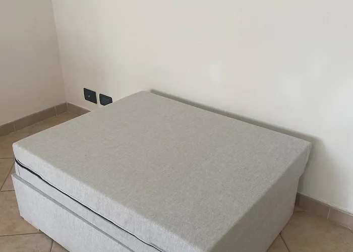 Forlanini 44 דירה *