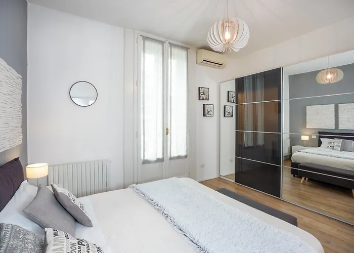 Mgm - Corso Elite アパート ミラノ