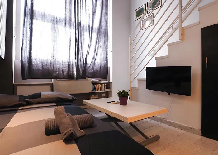 Primopiano - Schiaparelli A Flat * Milano