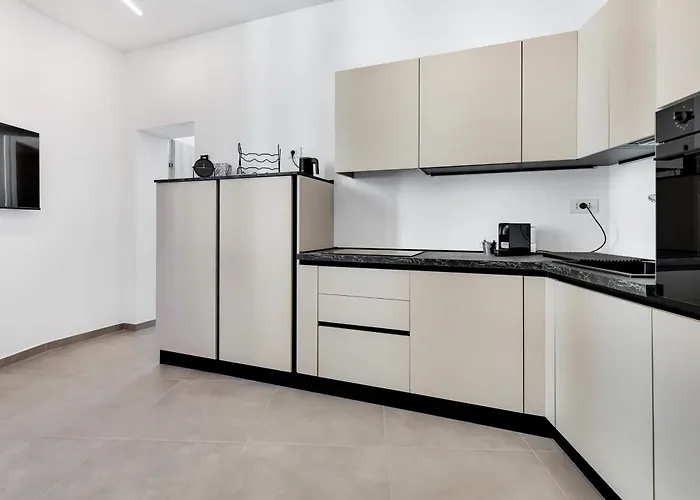 Urban Chic Flat - Papi19