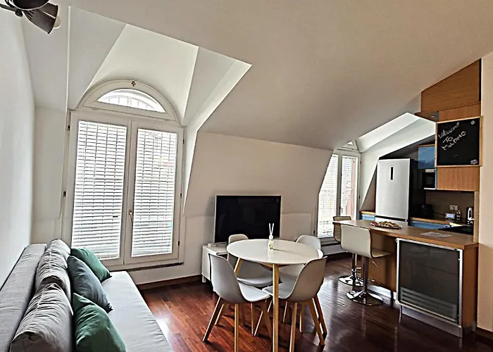 Apartmán Urban Attic Isola District *