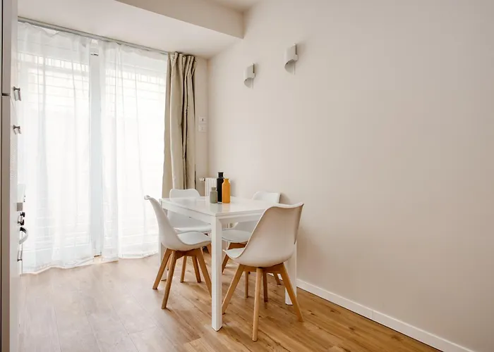 Apartmán Hostmate - - Imperia's Prism - Romolo Iulm Milán