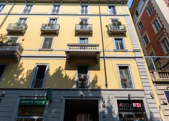 The Rent - Near Porta Romana 아파트 밀라노
