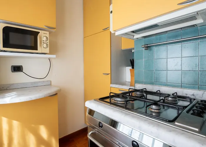 Via Dei Fabbri Michelangelo - Walk To Cattolica & Duomo - Navigli 5 Min Apartment Milan