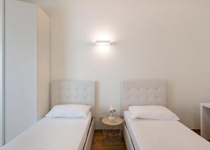 Beautiful Two Bedrooms Navigli - Mirable Pm *