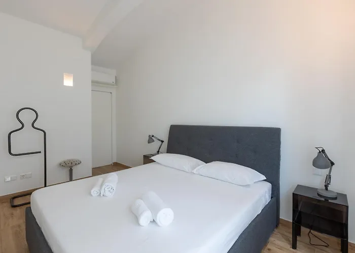 Beautiful Two Bedrooms Navigli - Mirable Pm Appartement *