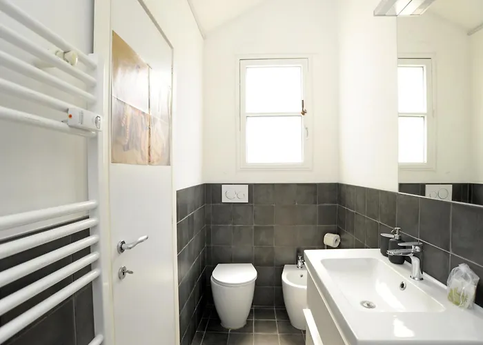 Castelvetro * Milano