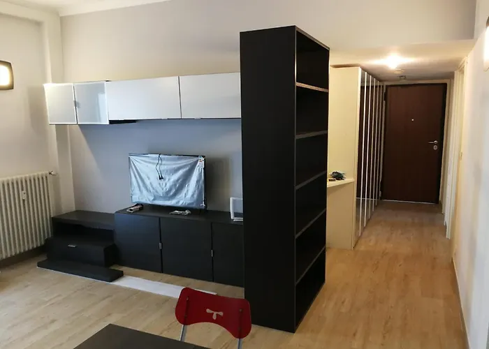 Palmanova 215 * Milano