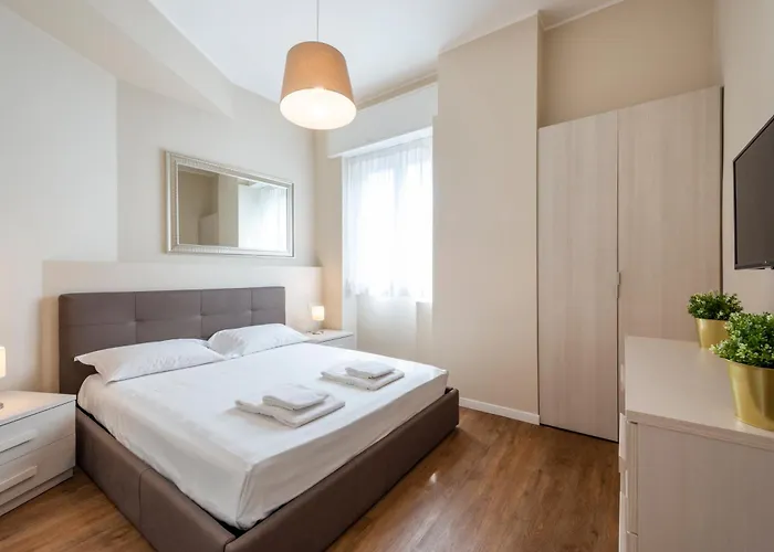Duomo B - Two Bedrooms & Bathroom Daire *