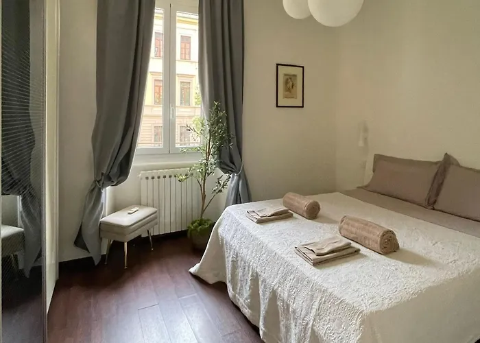 Daire Sunny Balcony In Porta Romana *