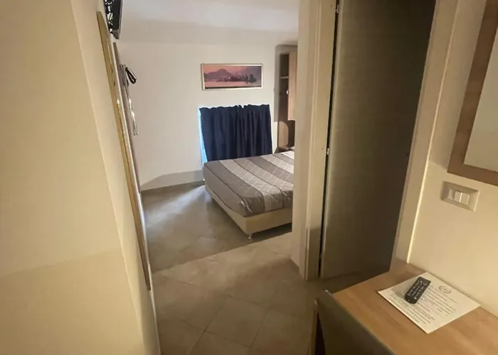 Otel Montecarlo