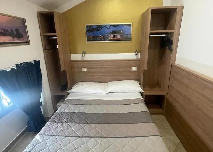 Otel Montecarlo 3*